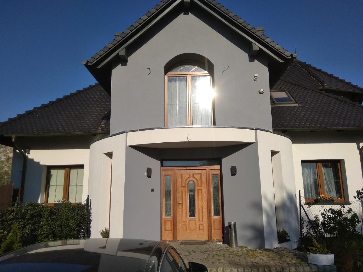 Ceramika Boleslawiec - Pensjonat Esterno foto