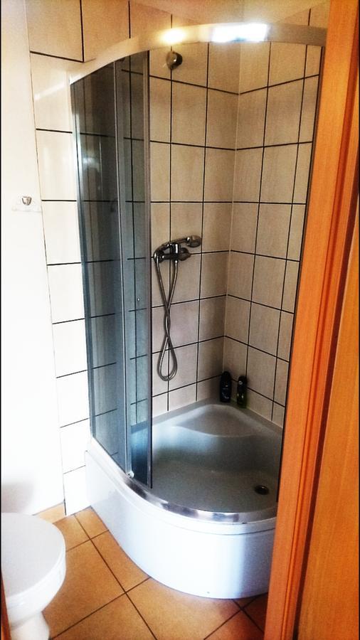 Ceramika Boleslawiec - Pensjonat Esterno foto